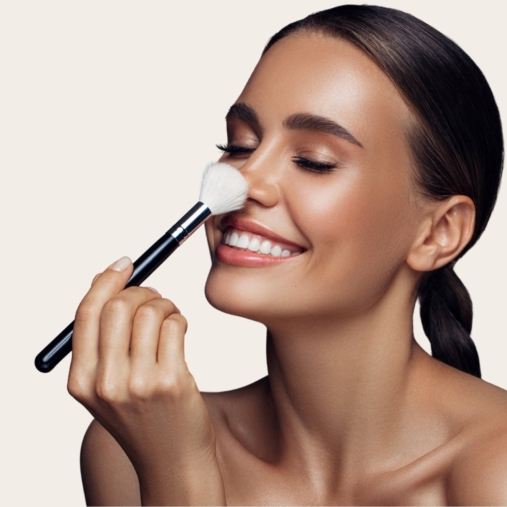 Natural Finish Make-up Mousse – für einen natürlichen Look &amp; Pflege in einem!